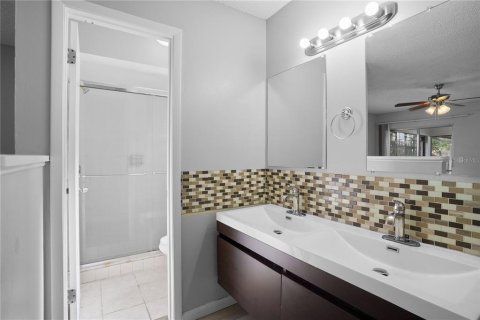 Casa en venta en Orlando, Florida, 3 dormitorios, 117.61 m2 № 1804875 - foto 18