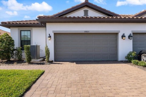 Apartment in Palmetto, Florida 2 bedrooms, 146.97 sq.m. № 1542995 - photo 1
