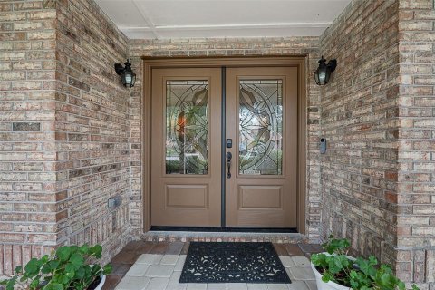 House in Ormond Beach, Florida 5 bedrooms, 296.64 sq.m. № 2227566 - photo 3