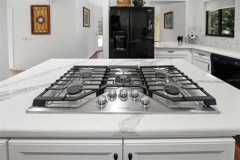 House in Ormond Beach, Florida 5 bedrooms, 296.64 sq.m. № 2227566 - photo 25