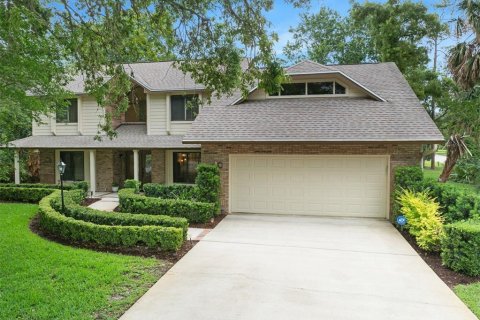 House in Ormond Beach, Florida 5 bedrooms, 296.64 sq.m. № 2227566