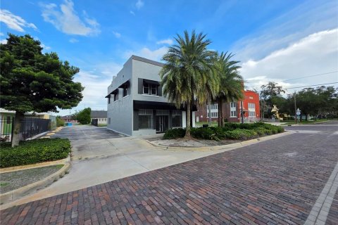 Immobilier commercial à Sanford, Floride 111.95 m2 № 2358577