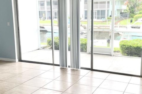 Купить кондоминиум в Норт-Палм-Бич, Флорида 4 комнаты, 61.87м2, № 2082952 - фото 4