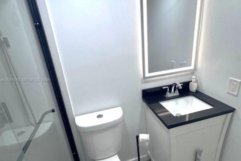 Купить кондоминиум в Пемброк-Пайнс, Флорида 2 спальни, 74.88м2, № 2353087 - фото 30