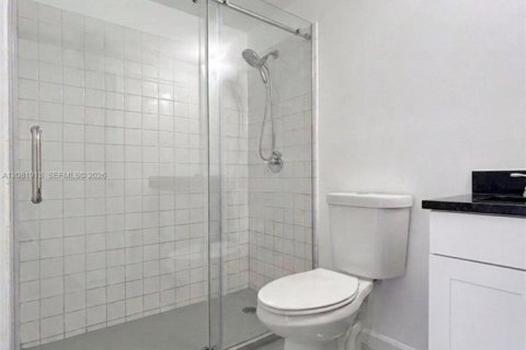 Купить кондоминиум в Пемброк-Пайнс, Флорида 2 спальни, 74.88м2, № 2353087 - фото 29