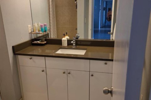 Condominio en venta en Pompano Beach, Florida, 2 dormitorios, 106.84 m2 № 2083177 - foto 21