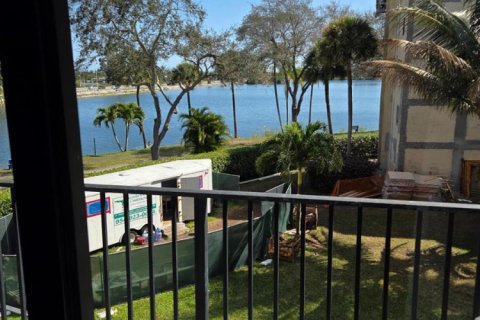 Condominio en venta en Pompano Beach, Florida, 2 dormitorios, 106.84 m2 № 2083177 - foto 25