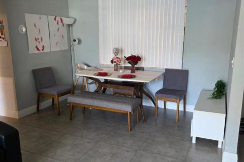 Condominio en venta en Pompano Beach, Florida, 2 dormitorios, 106.84 m2 № 2083177 - foto 6