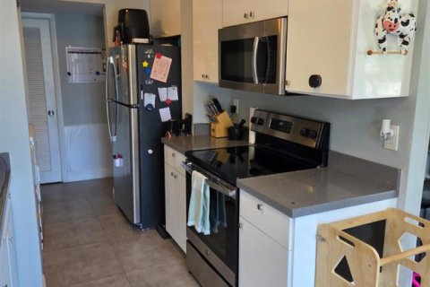 Condominio en venta en Pompano Beach, Florida, 2 dormitorios, 106.84 m2 № 2083177 - foto 28
