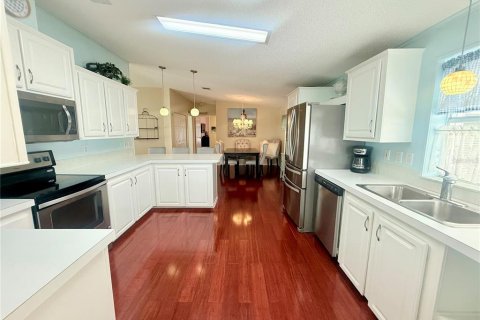 Appartement à louer à Palmetto, Floride: 2 chambres, 135.27 m2 № 2402994 - photo 10