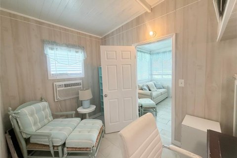 Appartement à louer à Palmetto, Floride: 2 chambres, 135.27 m2 № 2402994 - photo 24