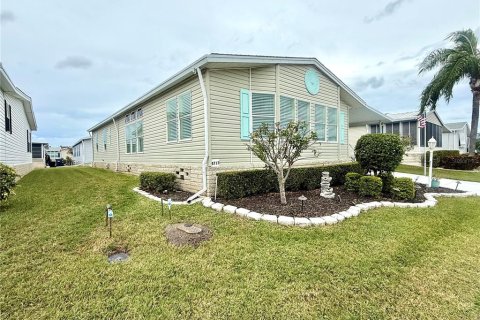 Appartement à louer à Palmetto, Floride: 2 chambres, 135.27 m2 № 2402994 - photo 4