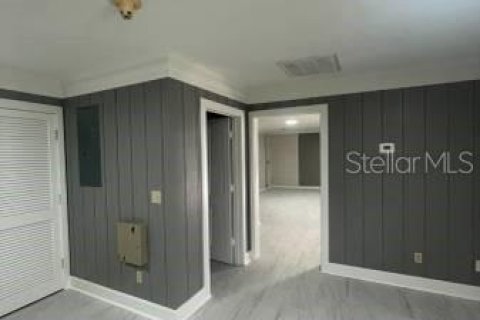 Commercial property in Largo, Florida 717.39 sq.m. № 2110245 - photo 19