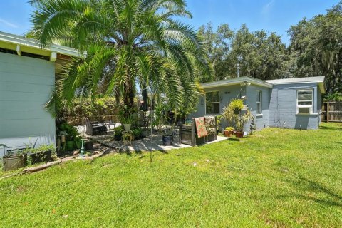 Villa ou maison à vendre à New Smyrna Beach, Floride: 2 chambres, 91.97 m2 № 1886262 - photo 25