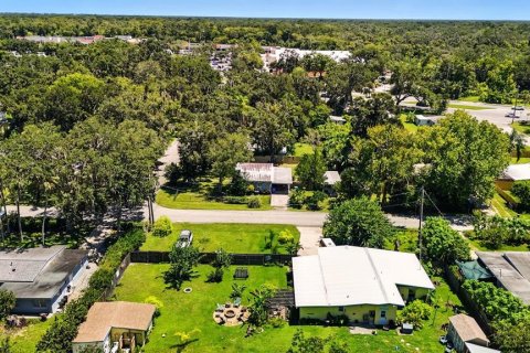 Villa ou maison à vendre à New Smyrna Beach, Floride: 2 chambres, 91.97 m2 № 1886262 - photo 28
