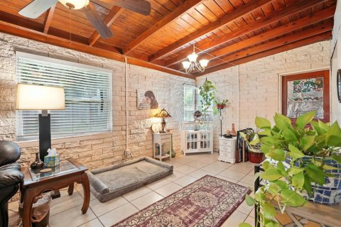 Villa ou maison à vendre à New Smyrna Beach, Floride: 2 chambres, 91.97 m2 № 1886262 - photo 6