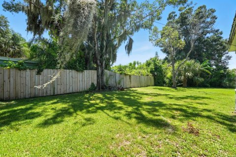 Villa ou maison à vendre à New Smyrna Beach, Floride: 2 chambres, 91.97 m2 № 1886262 - photo 23