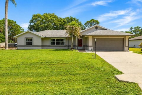Villa ou maison à Palm Bay, Floride 3 chambres, 151.34 m2 № 2341663