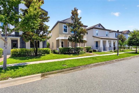 Casa en venta en Winter Garden, Florida, 3 dormitorios, 189.43 m2 № 2302238 - foto 3