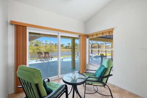 Villa ou maison à vendre à Rotonda, Floride: 3 chambres, 182.46 m2 № 2416871 - photo 9