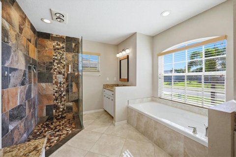 Villa ou maison à vendre à Rotonda, Floride: 3 chambres, 182.46 m2 № 2416871 - photo 15