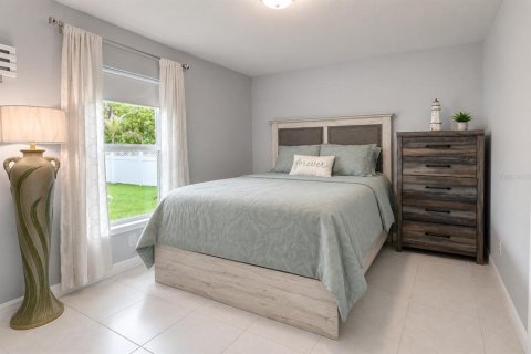 House in North Port, Florida 4 bedrooms, 169.45 sq.m. № 2156852 - photo 21