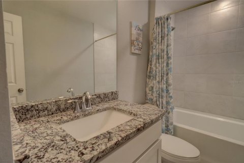 House in North Port, Florida 4 bedrooms, 169.45 sq.m. № 2156852 - photo 23