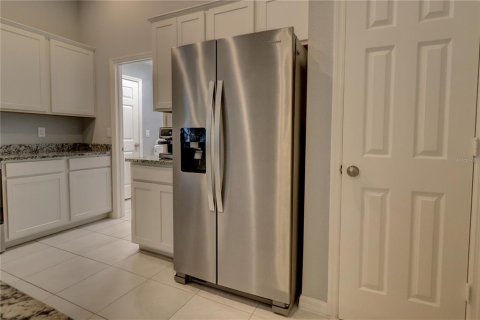 House in North Port, Florida 4 bedrooms, 169.45 sq.m. № 2156852 - photo 14