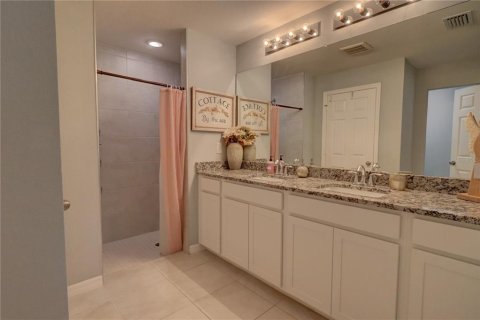 House in North Port, Florida 4 bedrooms, 169.45 sq.m. № 2156852 - photo 18