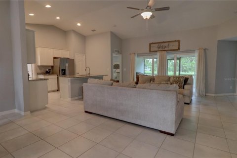 House in North Port, Florida 4 bedrooms, 169.45 sq.m. № 2156852 - photo 3