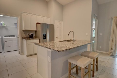 House in North Port, Florida 4 bedrooms, 169.45 sq.m. № 2156852 - photo 13