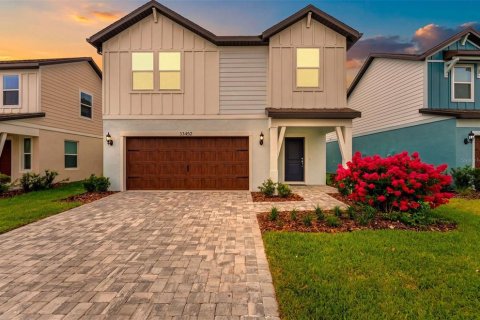 House in Wesley Chapel, Florida 4 bedrooms, 214.05 sq.m. № 2200540 - photo 18