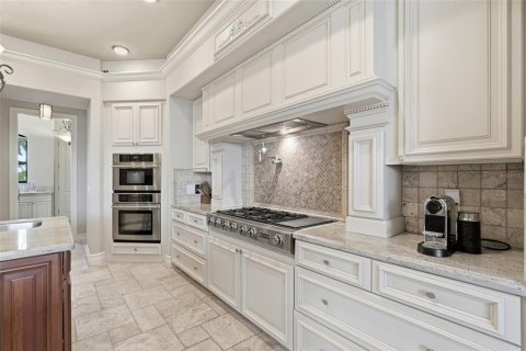 Villa ou maison à vendre à Port Charlotte, Floride: 4 chambres, 525.36 m2 № 2304540 - photo 17