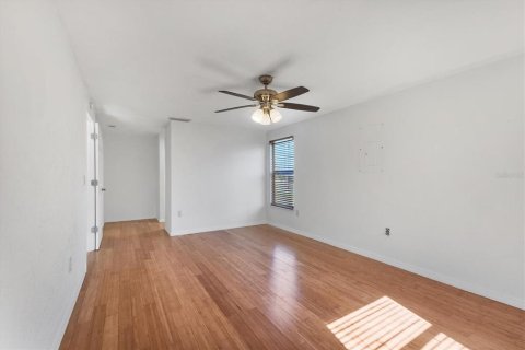 Casa en venta en Bradenton, Florida, 2 dormitorios, 118.17 m2 № 1909460 - foto 16