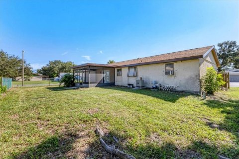 Casa en venta en Bradenton, Florida, 2 dormitorios, 118.17 m2 № 1909460 - foto 23
