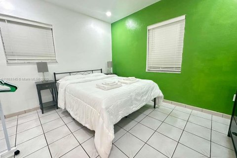 Apartamento en alquiler en Miami, Florida, 2 dormitorios, 74.32 m2 № 2060081 - foto 11