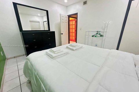 Apartamento en alquiler en Miami, Florida, 2 dormitorios, 74.32 m2 № 2060081 - foto 13