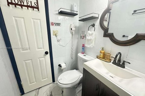 Apartamento en alquiler en Miami, Florida, 2 dormitorios, 74.32 m2 № 2060081 - foto 15