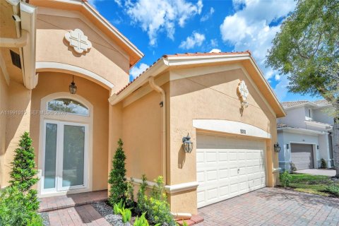 Casa en alquiler en Weston, Florida, 4 dormitorios, 229.84 m2 № 2058109 - foto 3