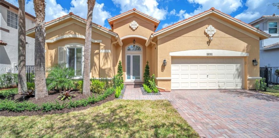 Casa en Weston, Florida 4 dormitorios, 229.84 m2 № 2058109