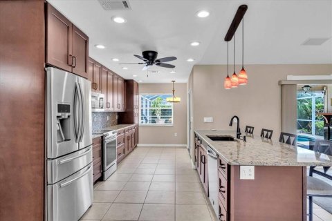 Casa en alquiler en Venice, Florida, 3 dormitorios, 163.88 m2 № 1919212 - foto 11