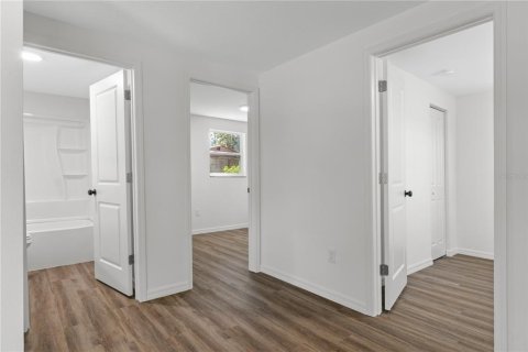 Immobilier commercial à vendre à Crystal River, Floride: 61.97 m2 № 2427180 - photo 10