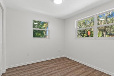 Immobilier commercial à vendre à Crystal River, Floride: 61.97 m2 № 2427180 - photo 15