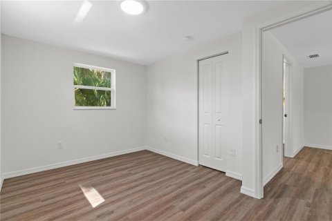 Immobilier commercial à vendre à Crystal River, Floride: 61.97 m2 № 2427180 - photo 13