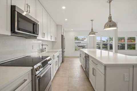 Copropriété à vendre à Fort Lauderdale, Floride: 2 chambres, 170.48 m2 № 2270501 - photo 12