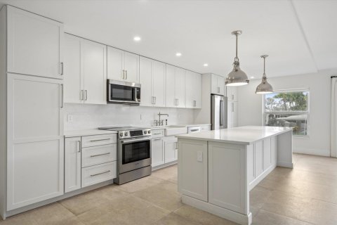 Copropriété à vendre à Fort Lauderdale, Floride: 2 chambres, 170.48 m2 № 2270501 - photo 11