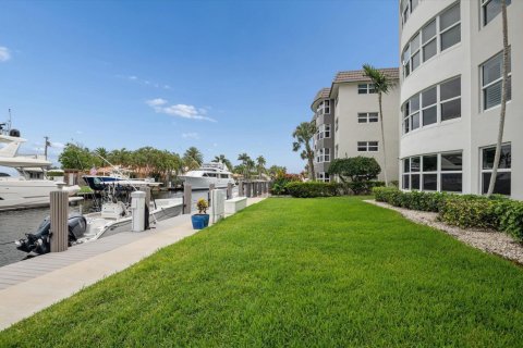 Copropriété à vendre à Fort Lauderdale, Floride: 2 chambres, 170.48 m2 № 2270501 - photo 2