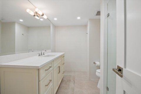 Copropriété à vendre à Fort Lauderdale, Floride: 2 chambres, 170.48 m2 № 2270501 - photo 20