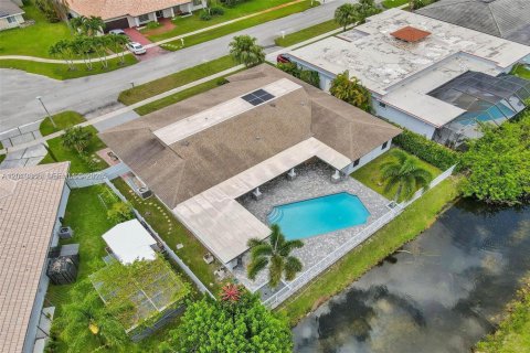 Casa en alquiler en Weston, Florida, 4 dormitorios, 312.89 m2 № 2085903 - foto 8