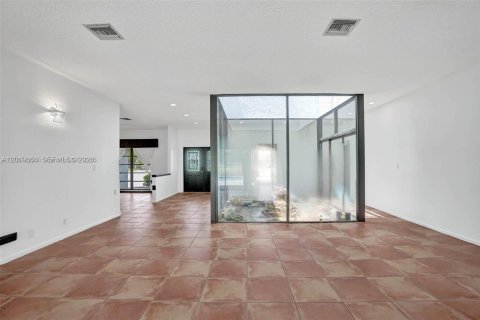 Casa en alquiler en Weston, Florida, 4 dormitorios, 312.89 m2 № 2085903 - foto 13